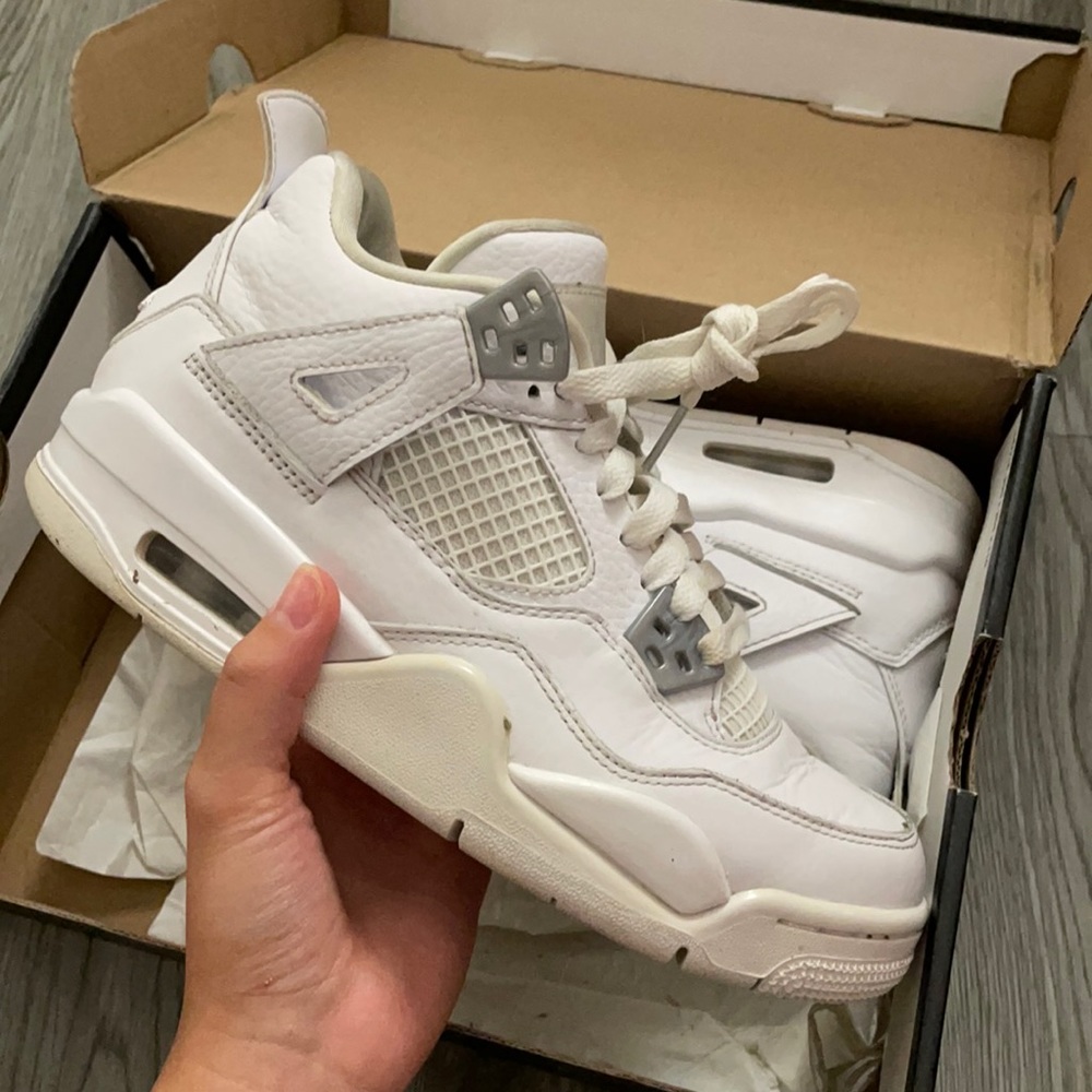 Jordan 4 Pure Money Size 4 Kids